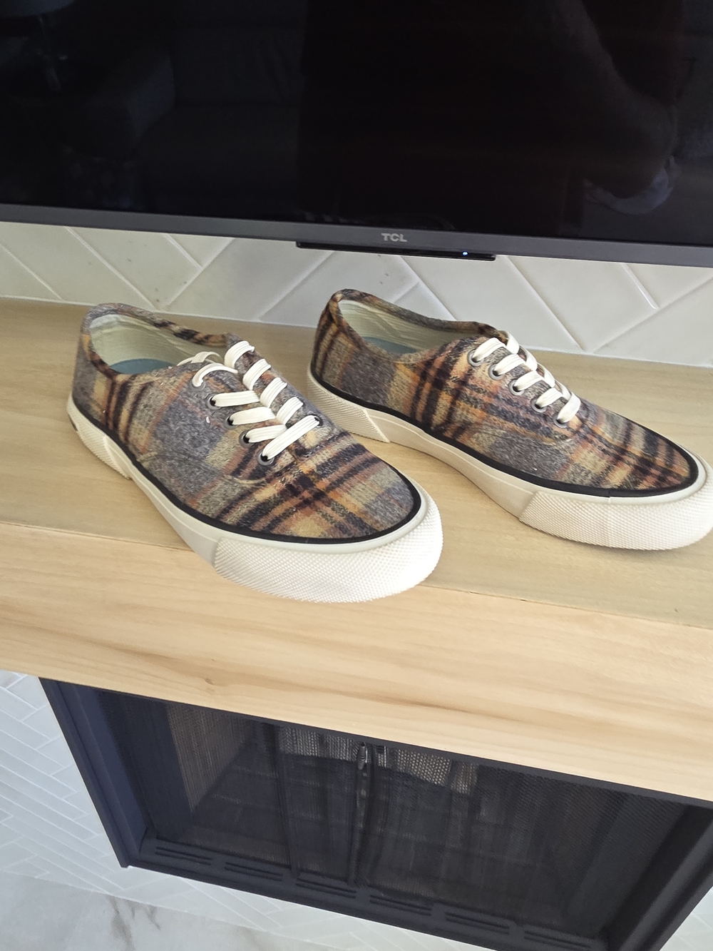 SeaVees Plaid Flannel Low-Top Sneakers in Brown and Gray